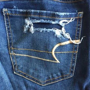 American Eagle Dark Blue Distressed Jegging Sz 6